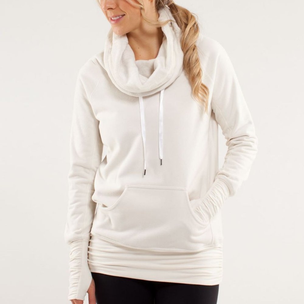 EUC Lululemon Don't Hurry Be Happy Pullover